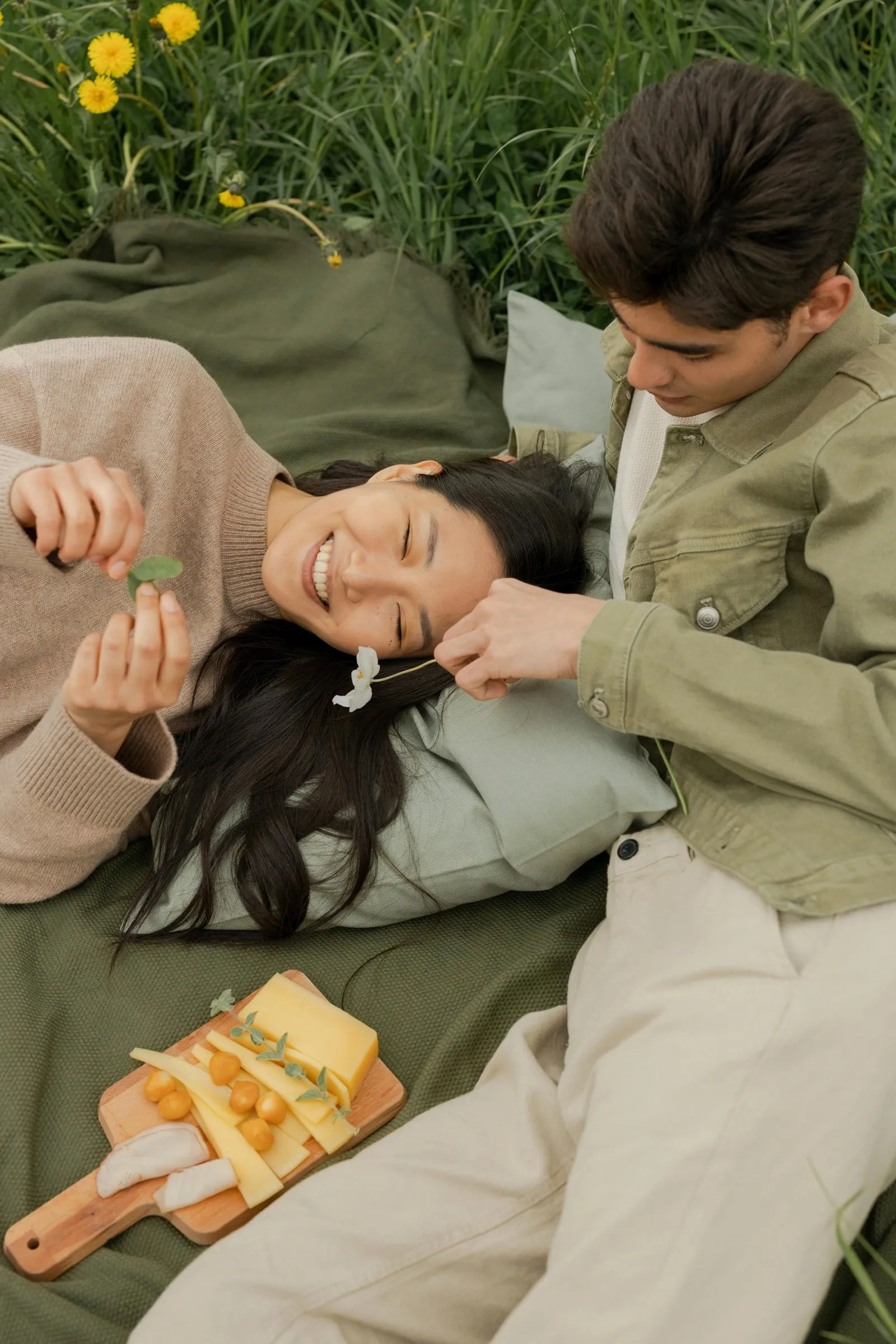 A couple on a picnic